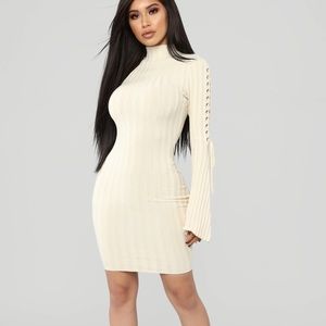 Sweater dress ivory, lace up sleeve detail, size small NWT